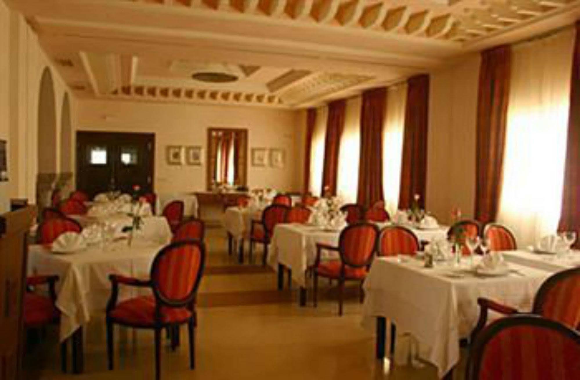 Borj Dhiafa Hotel Sfax Eksteriør billede
